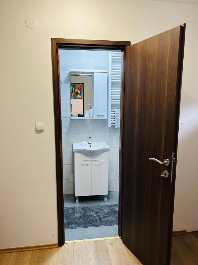 Apartment In Time Sesvete Kültér fotó